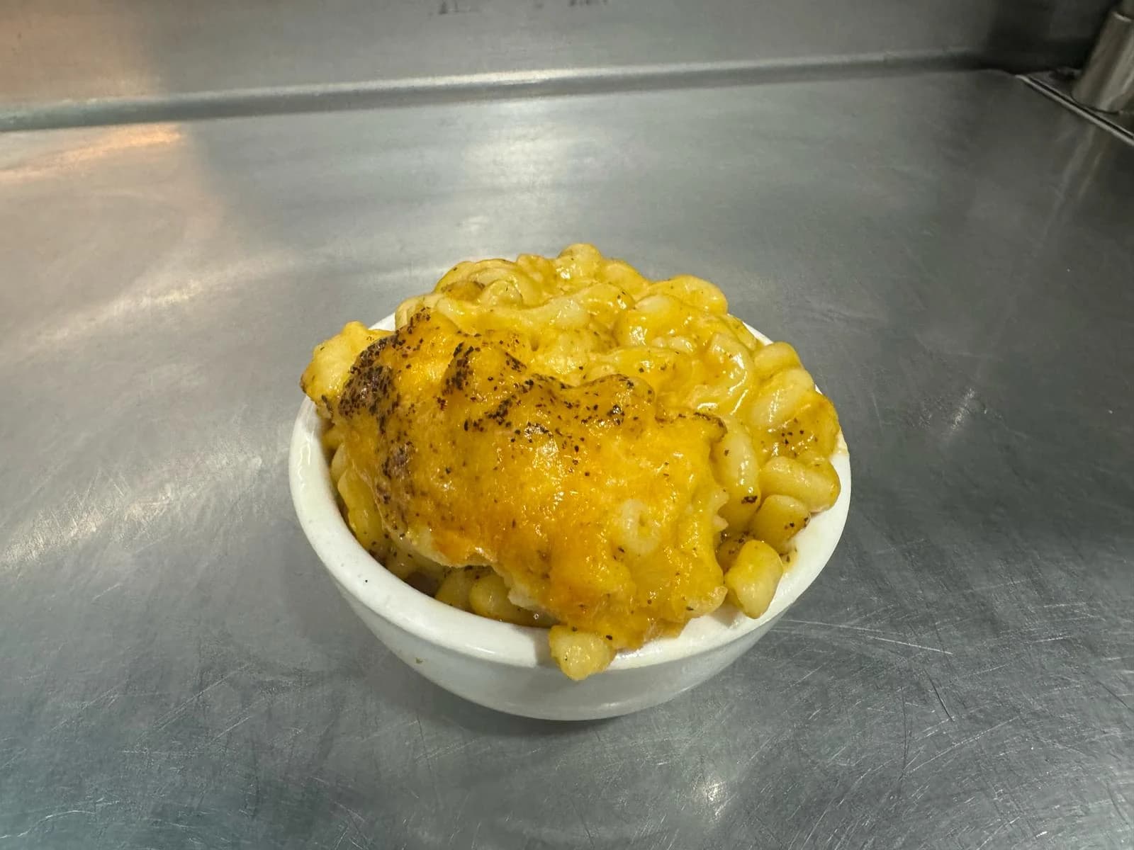 GG’s macaroni and cheese